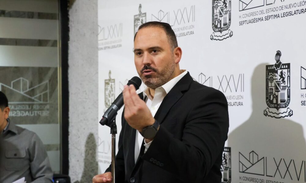 Renuncia Mario Soto a coordinación de bancada de Morena; PAN acusa presiones del Gobierno estatal