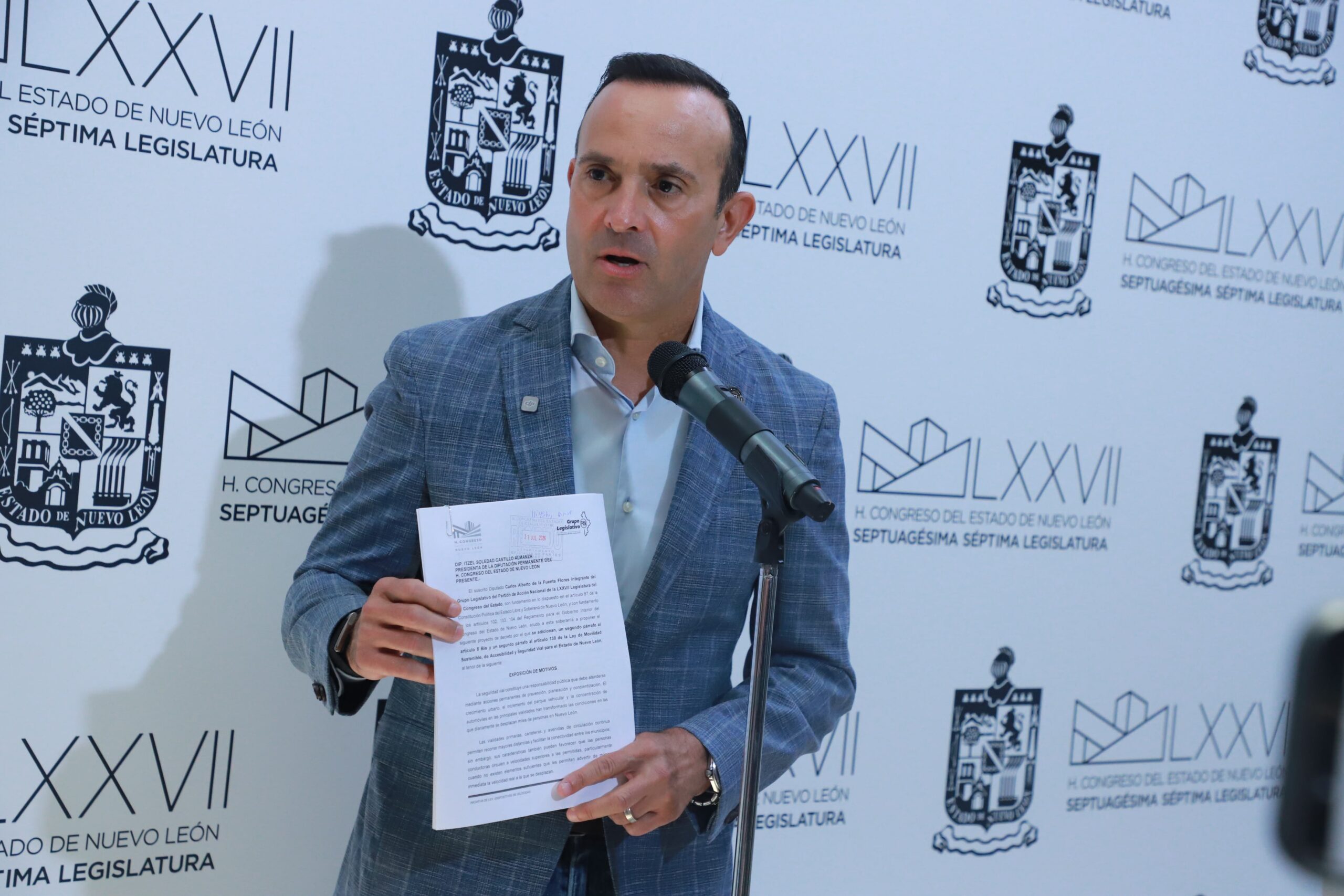 Proponen instalar radares de velocidad en avenidas para prevenir accidentes en Nuevo León