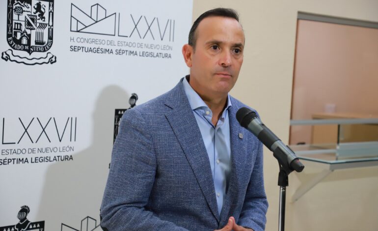 Piden a Samuel García dejar el “modo party” y asumir el “modo chamba”