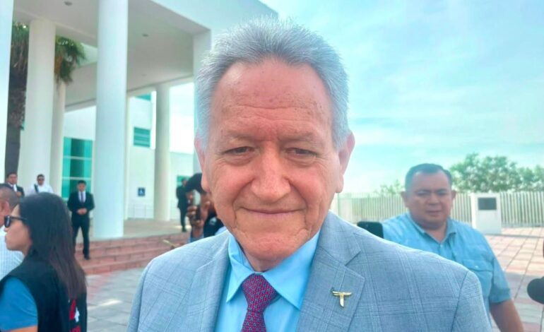 La instrucción es fortalecer el sistema de salud: Ricardo Guerrero