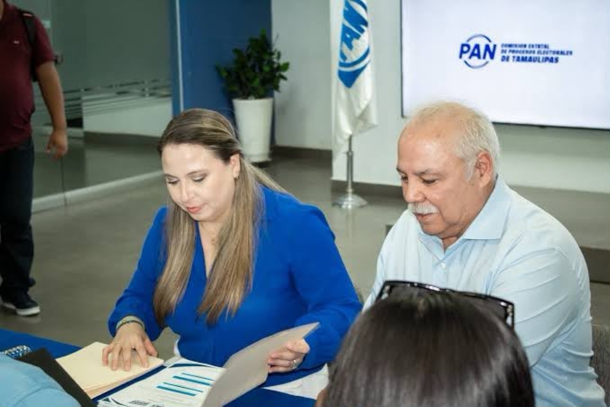 Arrebatan panistas el partido a Cabeza de Vaca; Gloria Garza gana la dirigencia