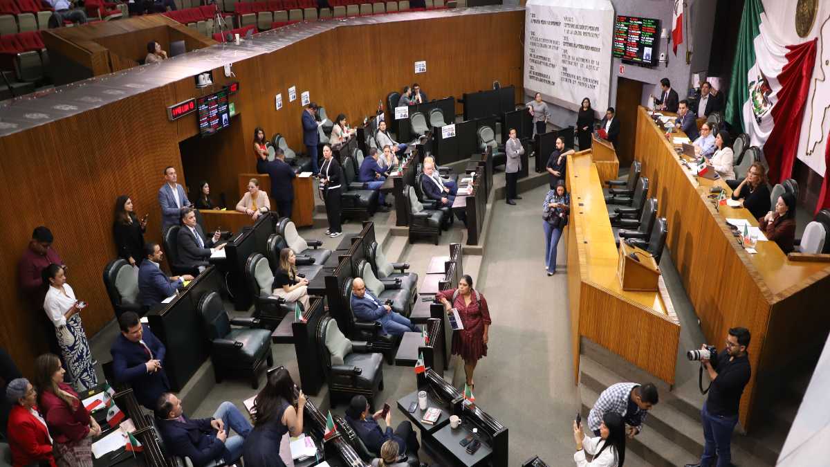 Publican reforma que permite contender por la gubernatura de NL desde los 28 años