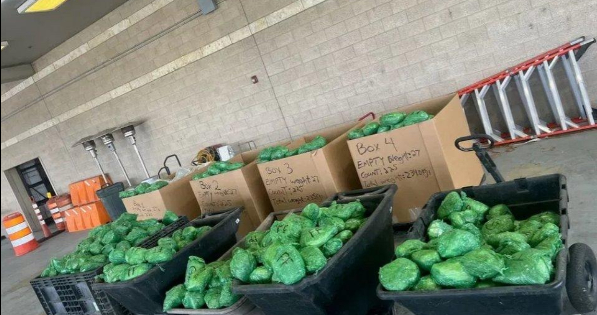 Aseguran 546 kilos de presunta metanfetamina en tráiler procedente de Reynosa