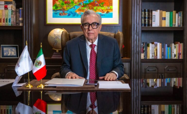 Rocha Moya recula: vuelve a pedir licencia en el gobierno de Sinaloa