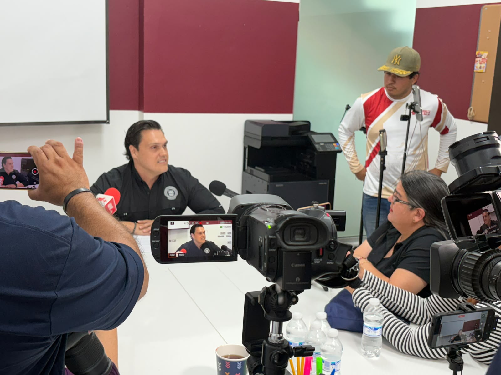 Humberto Prieto reta a Cabeza de Vaca a comparecer ante la justicia