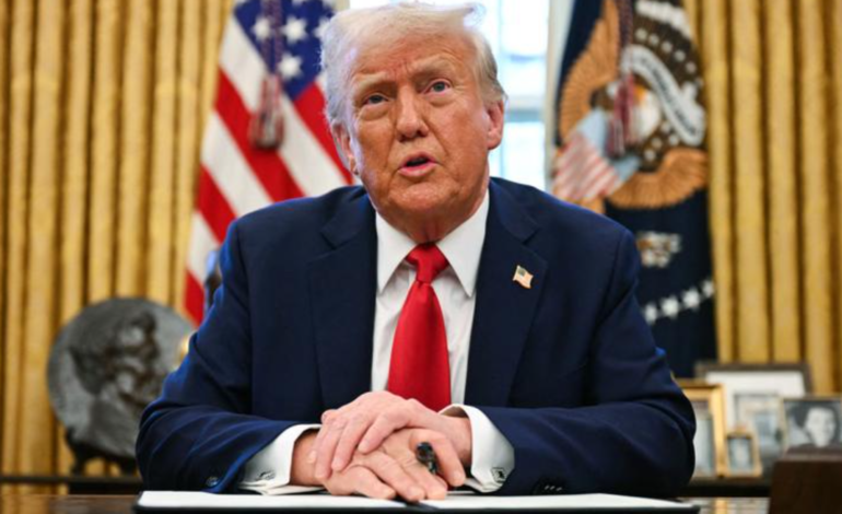 Arremete Trump otra vez contra México, Canadá y China; endurece discurso comercial