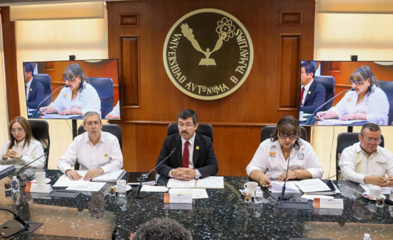Destaca rector Dámaso Anaya avances institucionales de la UAT ante el Patronato Universitario