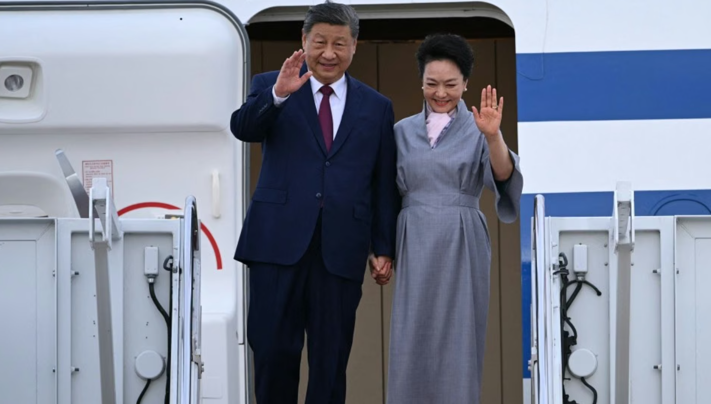 Xi Jinping llega a EU entre gestos de cordialidad y tensiones comerciales