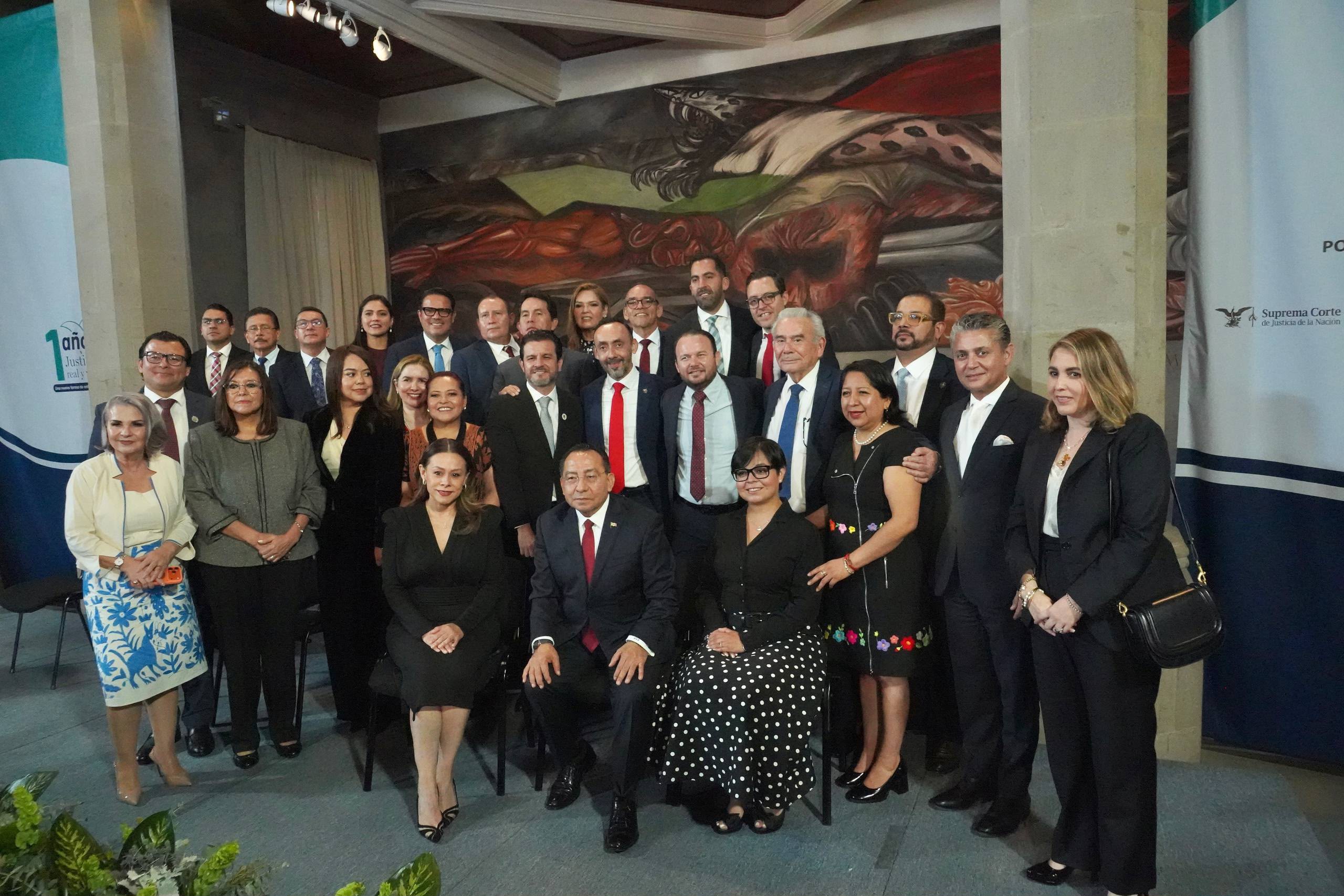 Tania Contreras asiste al Primer Informe de la Suprema Corte de Justicia de la Nación